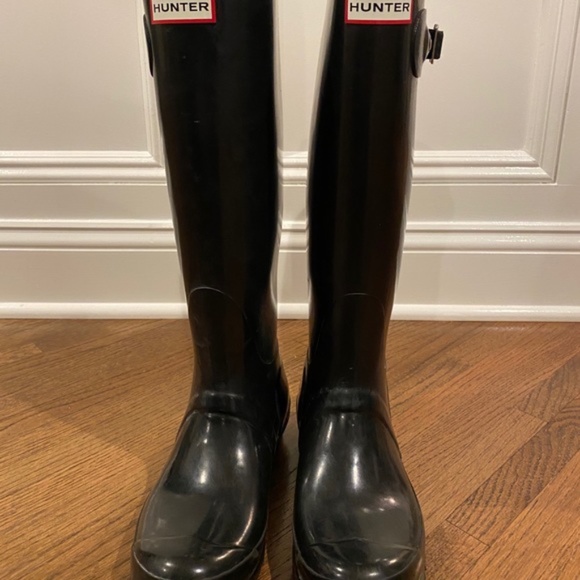 Hunter Shoes - Black Tall Gloss Hunter Rain Boot